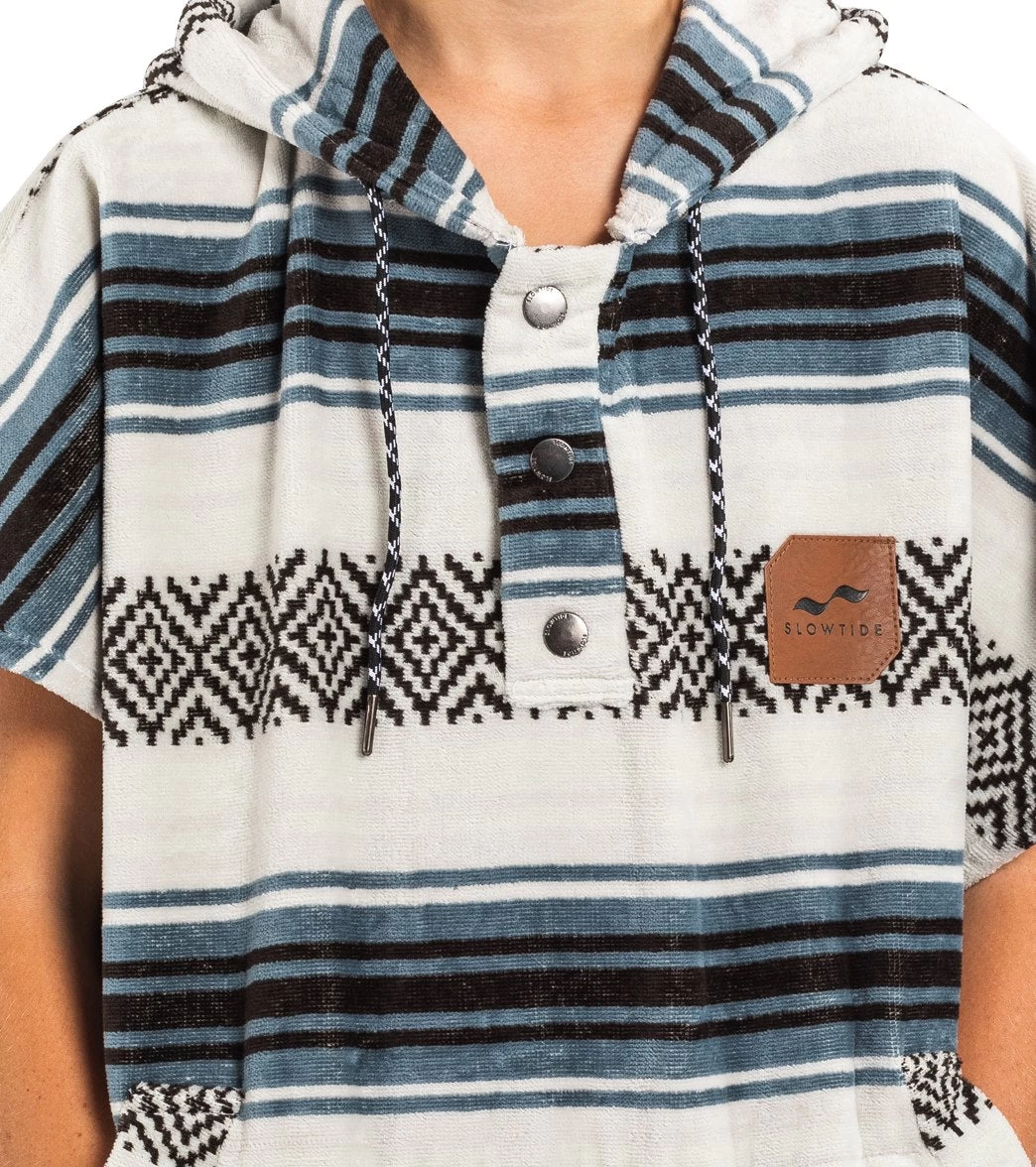 Slowtide Oso Changing Poncho - Image 6