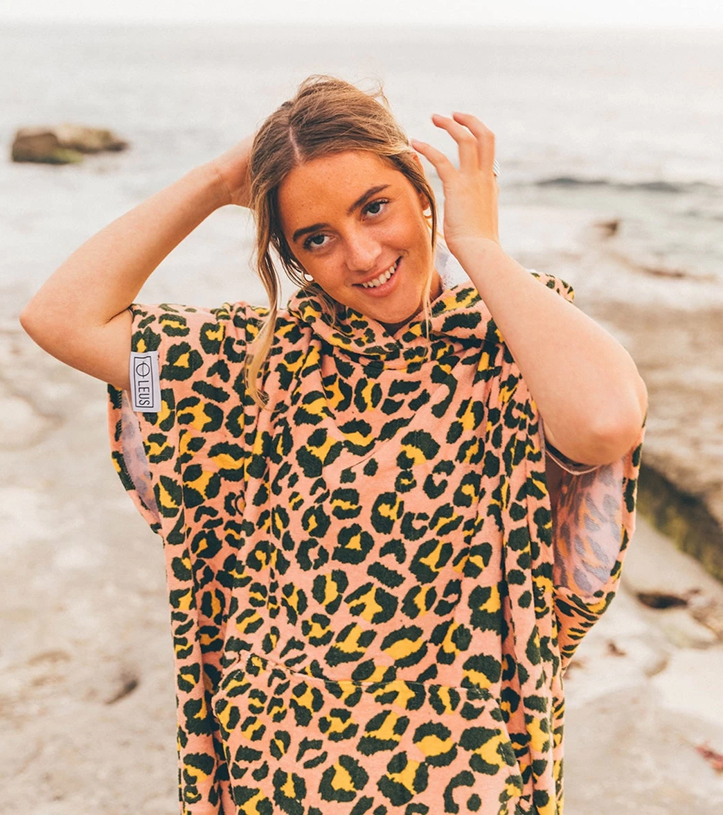 Unisex Hot Spots Changing Poncho - Image 2