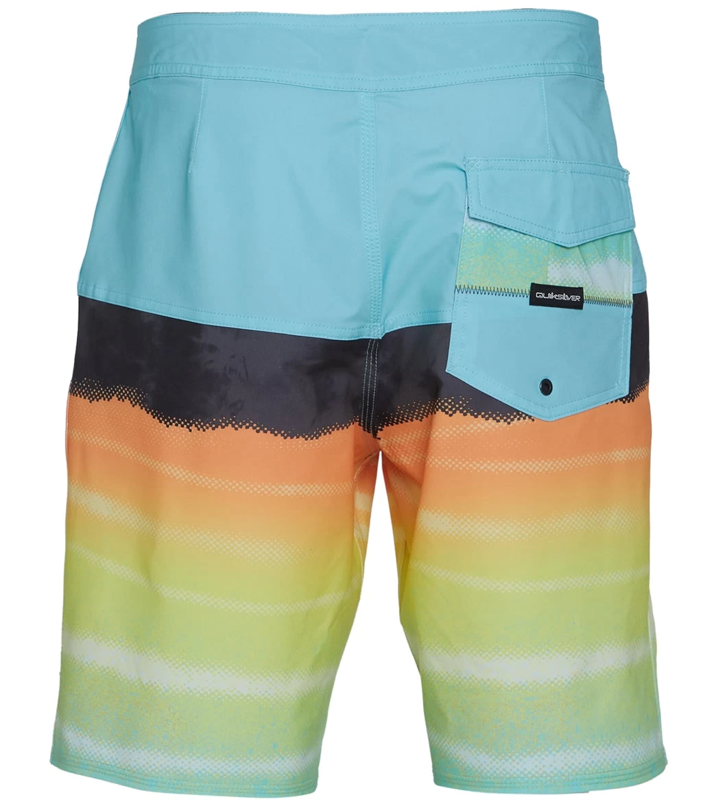 Quiksilver Men's 20" Surfsilk Panel Board Shorts - Image 2