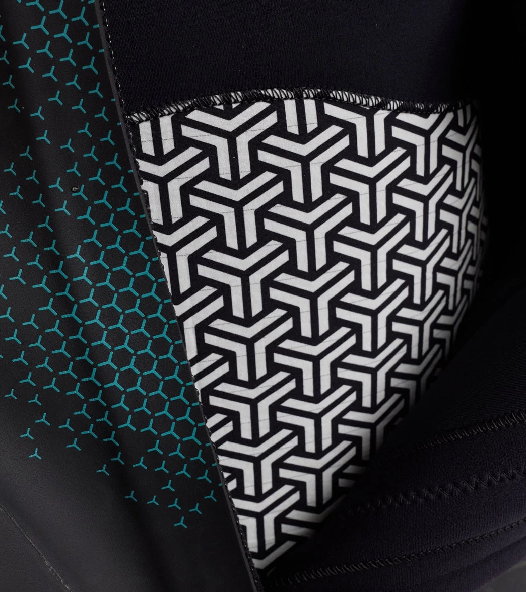 Arena Women's Storm Wetsuit - Image 8